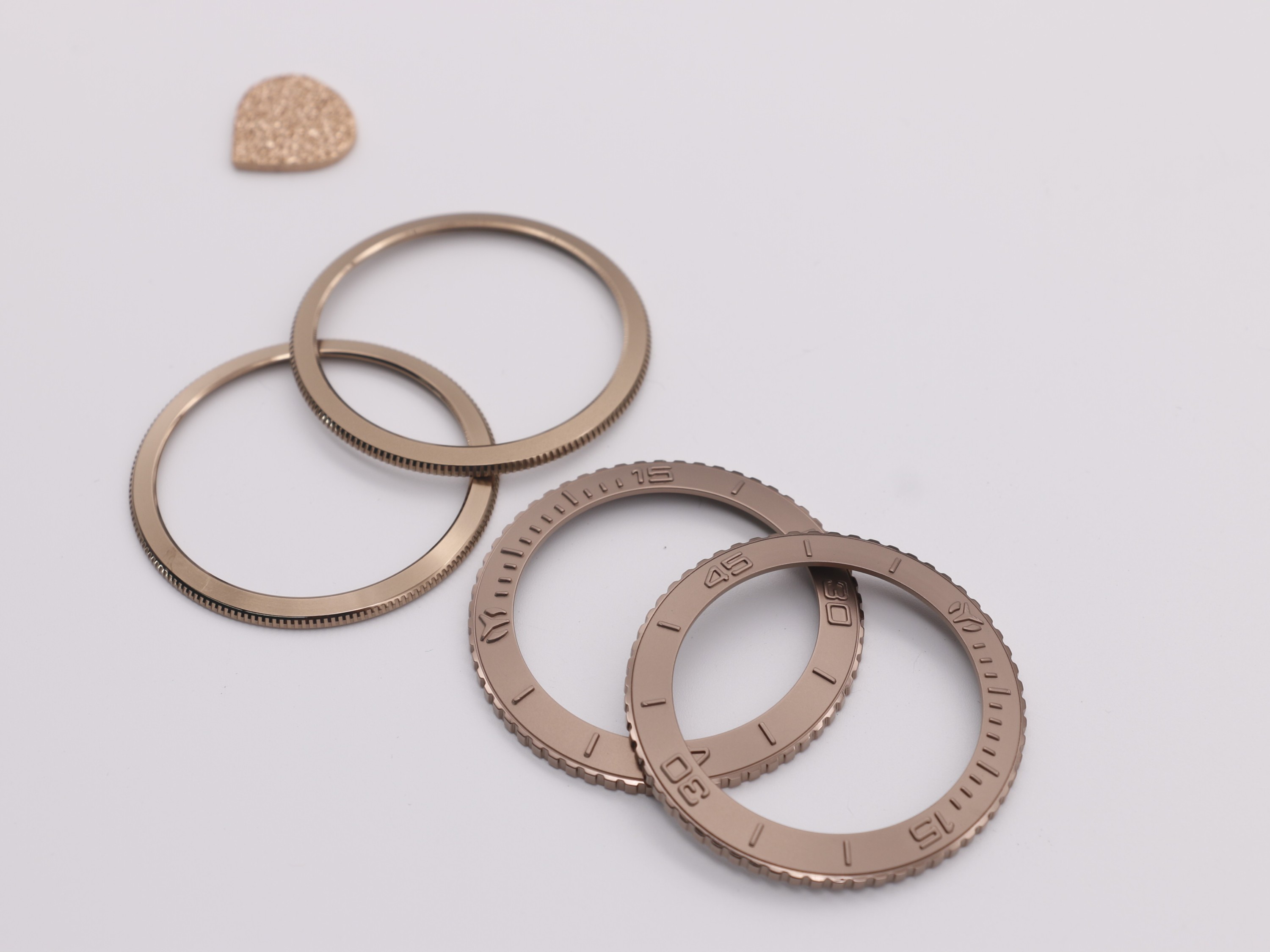 钛合金真空香蕉视频色版