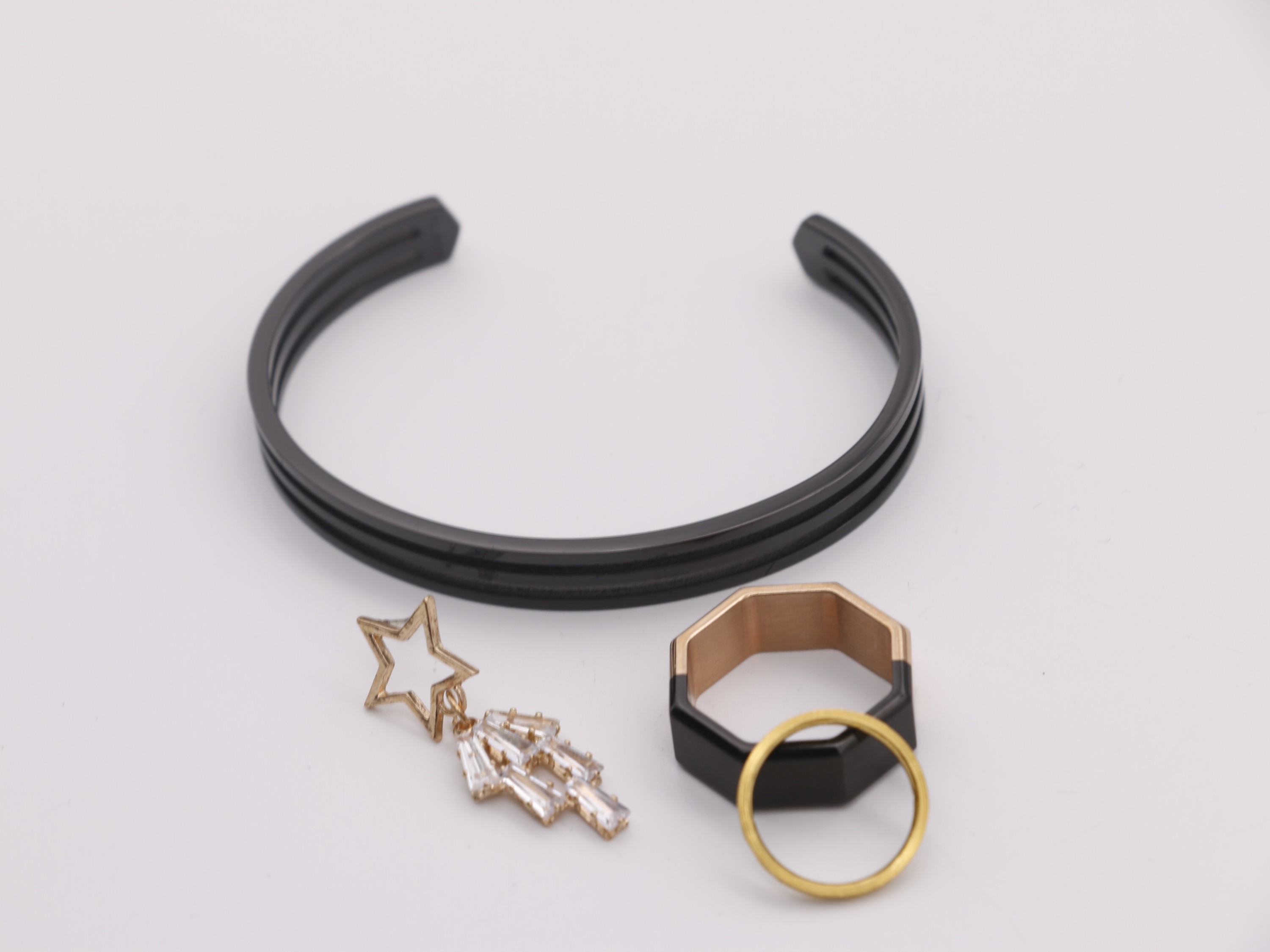 首饰真空香蕉视频色版