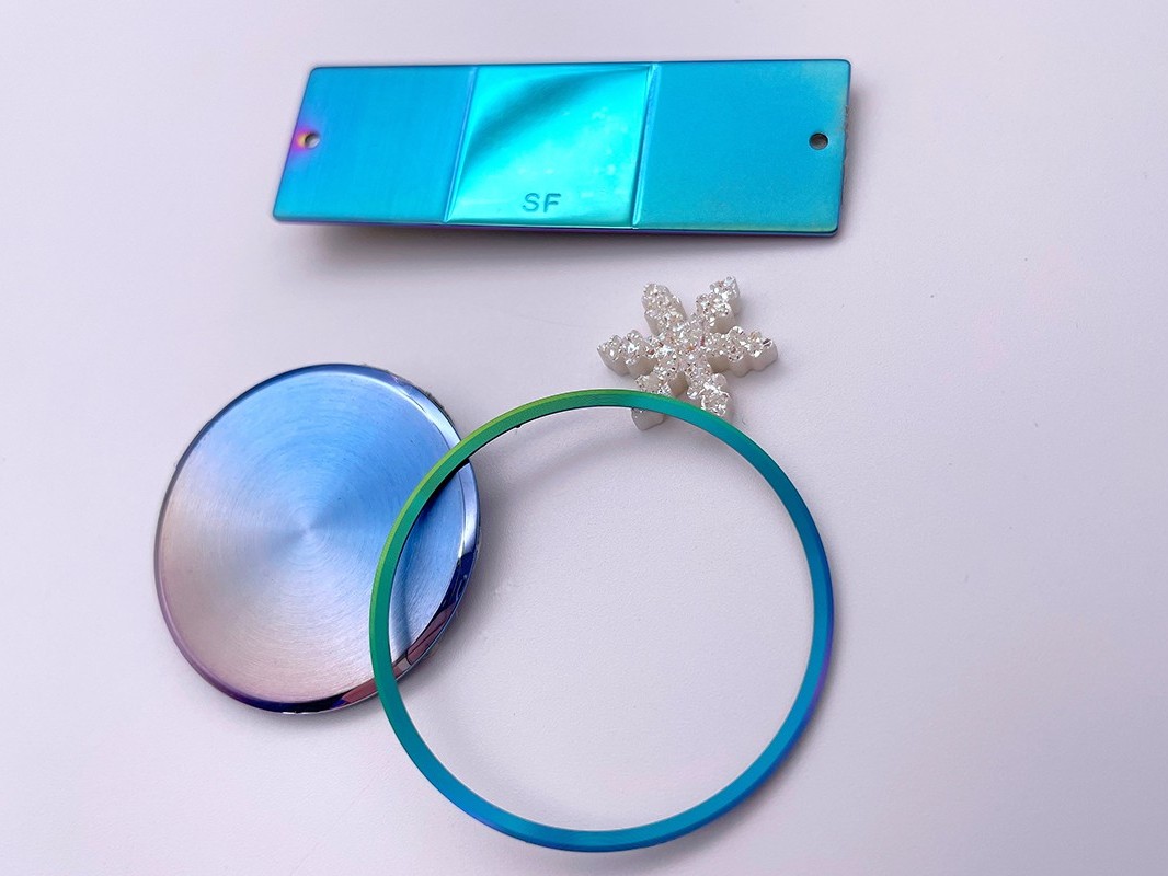 五金饰品彩色真空香蕉视频色版