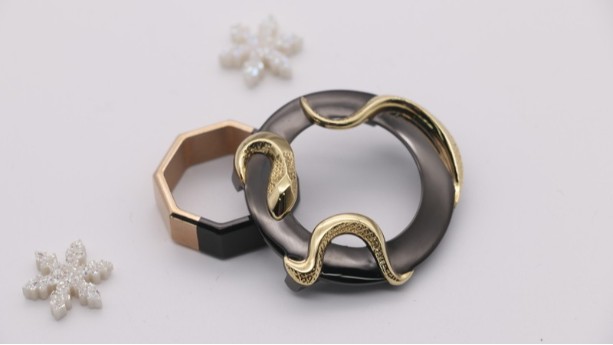 真空香蕉视频色版