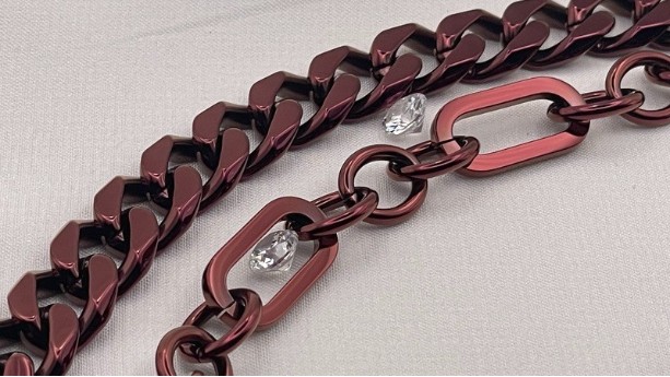 首饰真空香蕉视频色版