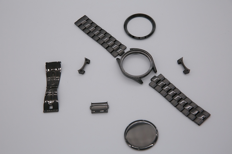 钛铝真空香蕉视频色版