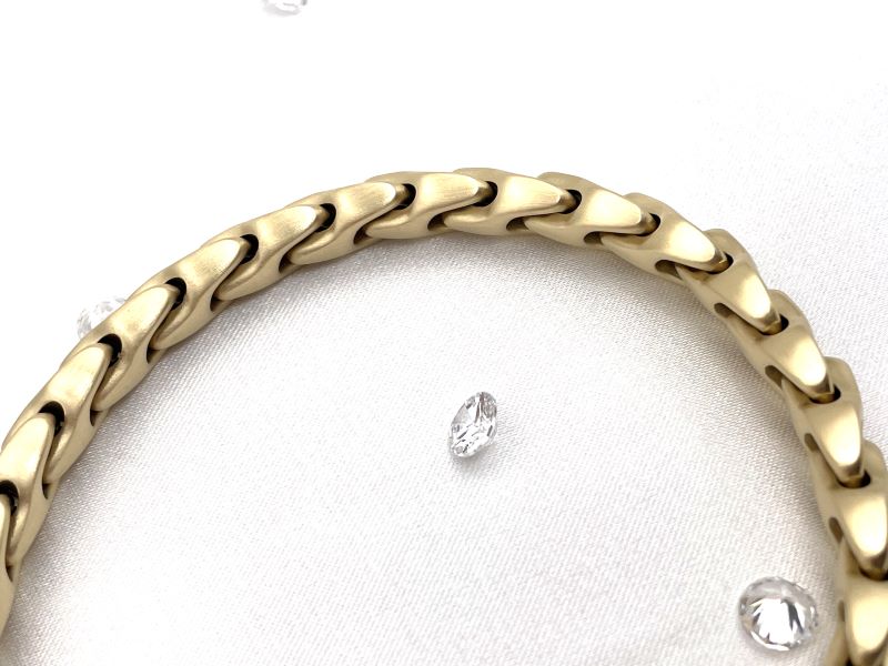 首饰真空电镀金