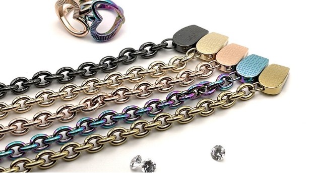 项链真空香蕉视频色版91香蕉免费下载