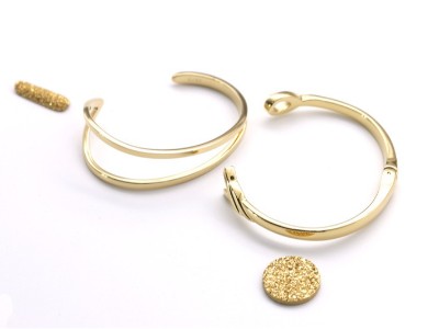 首饰真空香蕉视频色版