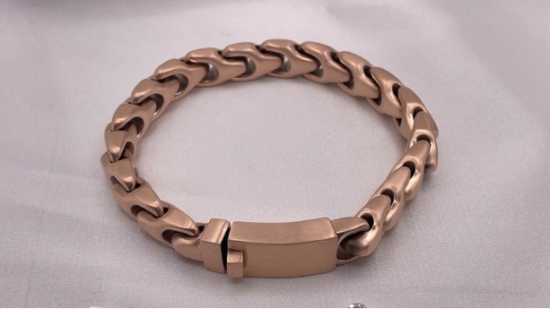 真空香蕉视频色版