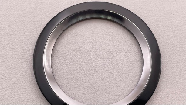 PVD香蕉视频色版