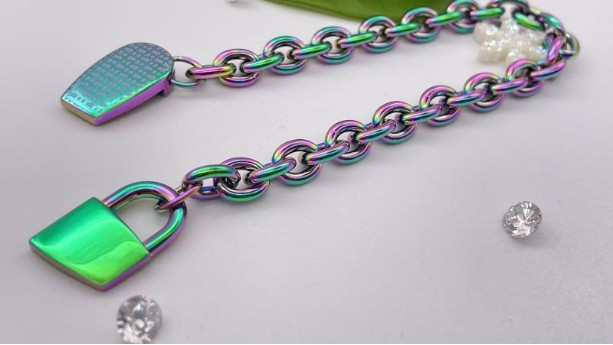 绿色真空香蕉视频色版